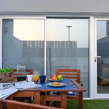 La Marinera House Playa Blanca Дом отдыха